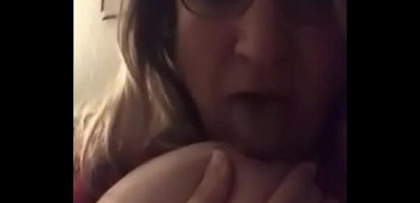  Mature BBW with massive boobs sucks on her own nipples! - amateur